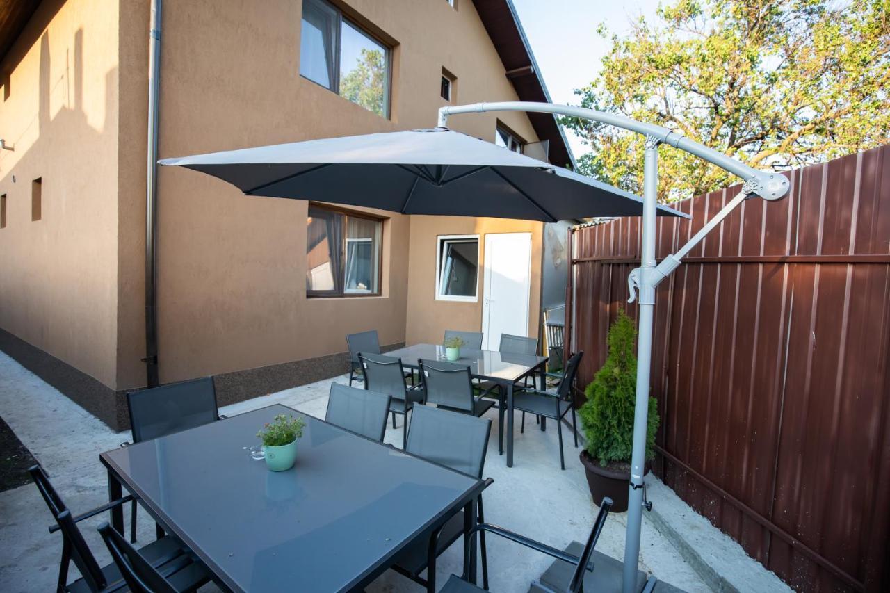Dania&Petru Residence Tîrgu Ocna Exteriör bild