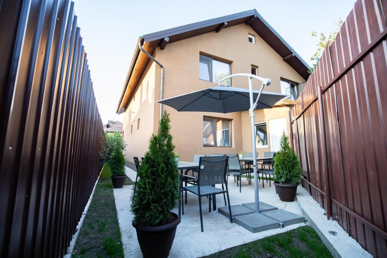 Dania&Petru Residence Tîrgu Ocna Exteriör bild