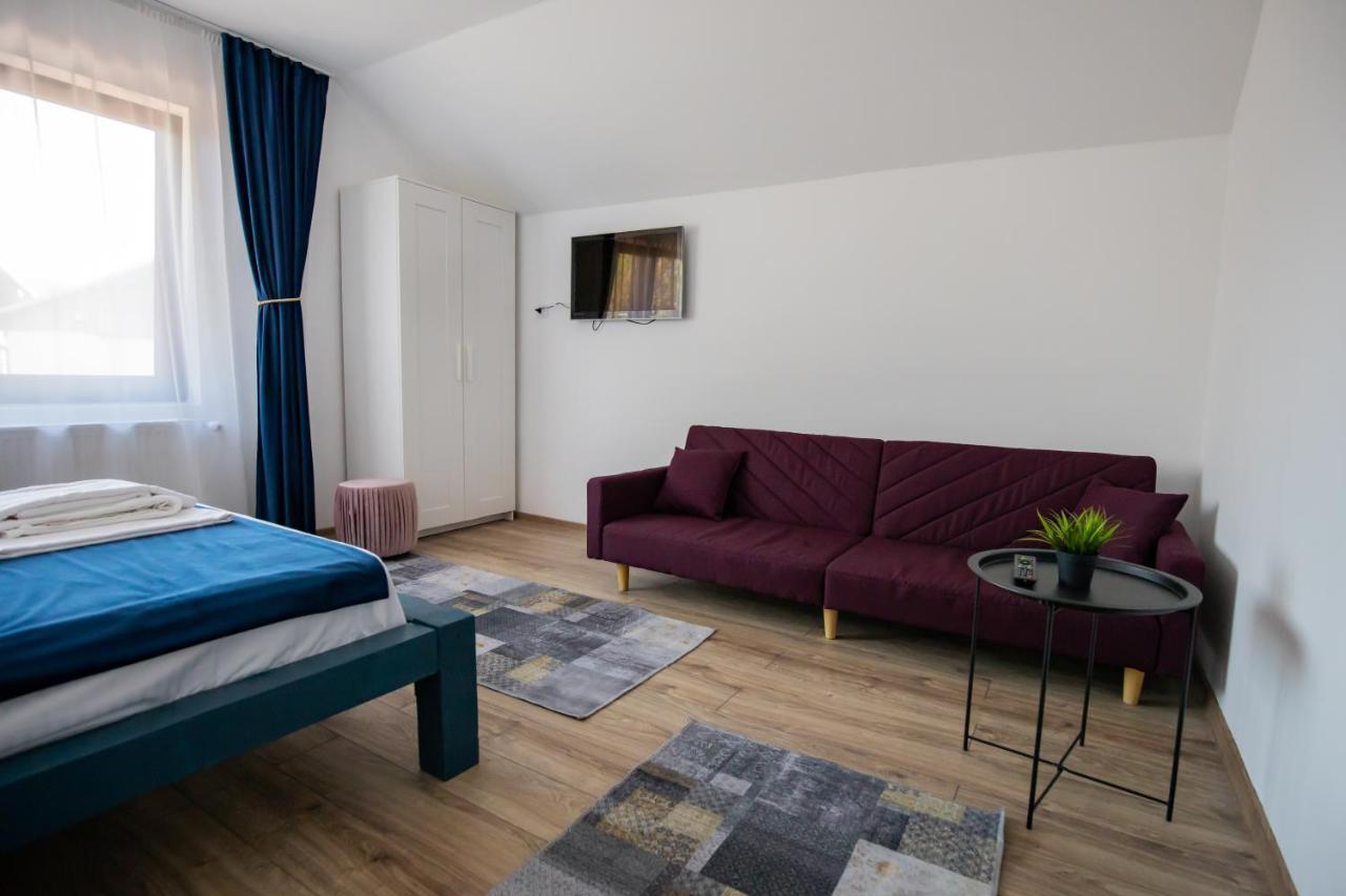 Dania&Petru Residence Tîrgu Ocna Exteriör bild